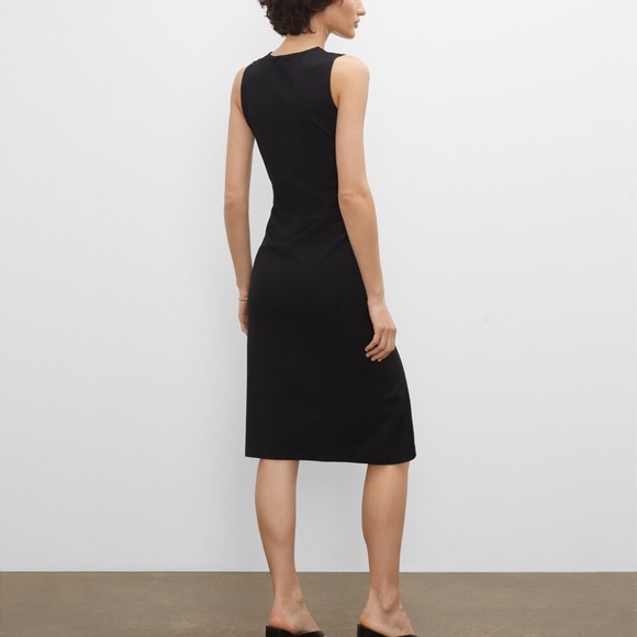 Side Seam Ruched Midi Dress - New With Tags - NEVER WORN - Black - Picture 2 of 3